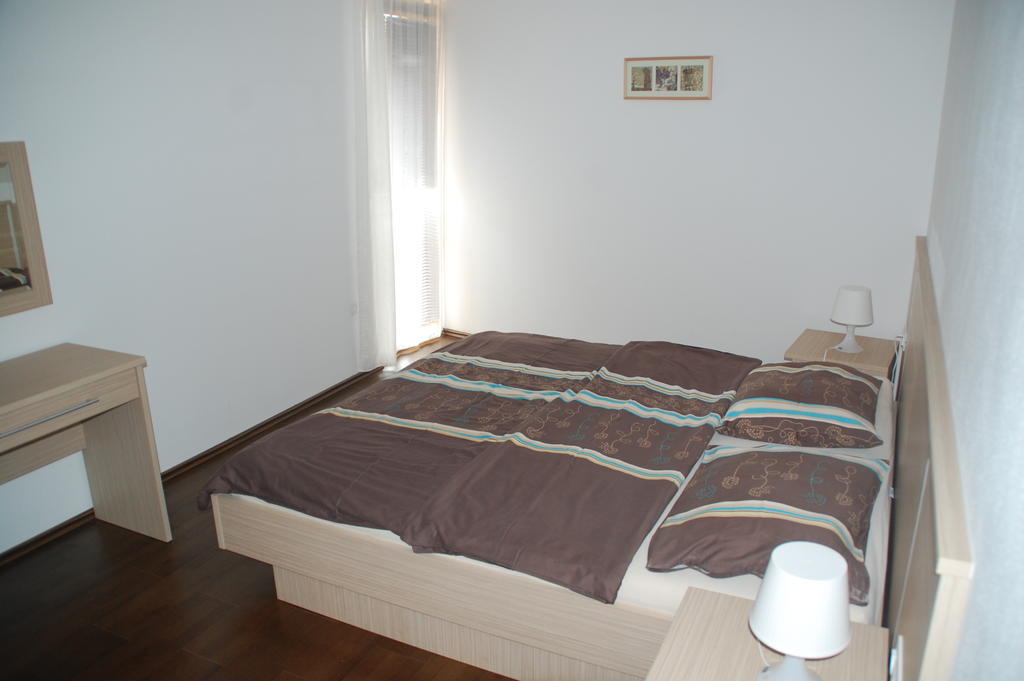 Villa Alpa Umag Exterior foto